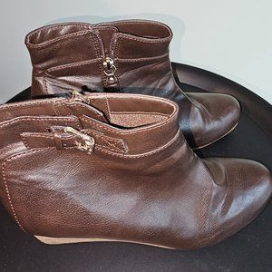 Dr. Scholls Wedge Bootie